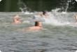 Olympic Triathlon - 2007 - Jahr, als es mehr als 30 war. (C) in Schatten und ein Block des Eises... Olympic Triathlon - 2007 - Jahr, als es mehr als 30 war. (C) in Schatten und ein Block des Eises...